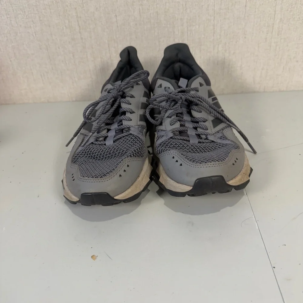 Size‎ 8- Adidas Rockadia Trail Triple Grey